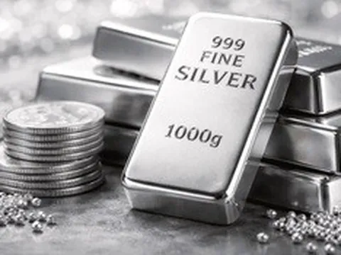Giá bạc hôm nay (1/6): Tăng, giảm trái chiều
