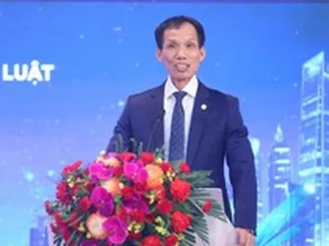Thế giới cũng "choáng váng" khi biết: Người Việt lao động quần quật 30 năm, nhịn ăn uống...mới có thể mua 1 căn nhà giá trung bình