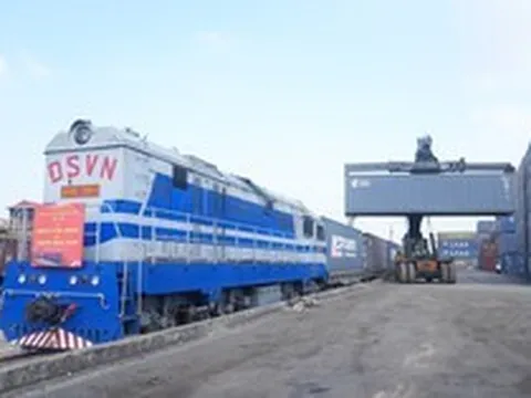 1.000 tấn hàng hóa Trung Quốc chỉ mất 7 ngày vượt 4.000 km ''đổ" về Đồng Nai bằng tuyến đường sắt xuyên biên giới mới