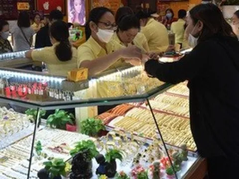 Giá vàng hôm nay 5-6: Bật tăng trở lại