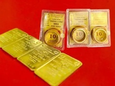 Vì sao giá vàng trong nước bất ngờ giảm sâu?