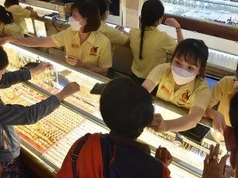 Giá vàng hôm nay, 9-6: Tiếp tục sụt giảm