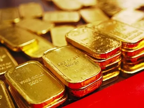 Giá vàng hôm nay (10/6): Áp lực giảm tiếp, xuống dưới mốc 140 triệu đồng/lượng