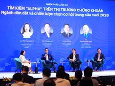 Nhóm ngành nào có thể "hút tiền" trở lại trong 6-12 tháng tới?