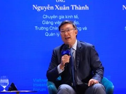 Fed có thể tăng lãi suất trong năm 2026, chuyên gia Fulbright chỉ ra áp lực lớn nhất với Việt Nam