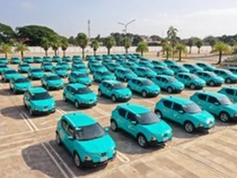 Hãng taxi của ông Phạm Nhật Vượng thay Tổng Giám đốc