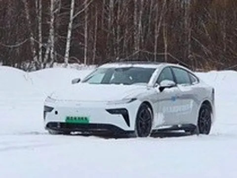 Lộ diện loại pin ô tô điện đi 1.000 km, chịu nhiệt tới 170°C