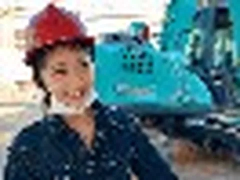 Phát hiện người phụ nữ sinh năm 1994 kiếm hơn 1,6 tỷ đồng/năm nhờ thu gom phế liệu