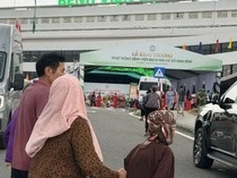 Bệnh viện Bạch Mai cơ sở Ninh Bình đón nhận những bệnh nhân đầu tiên