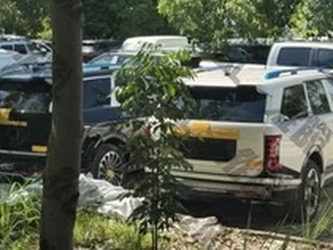 Hyundai Palisade thế hệ mới lộ diện ở Hà Nội: Có ít nhất 2 bản, thiết kế như Range Rover