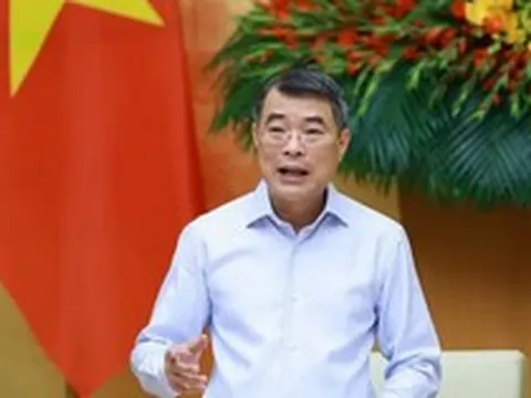 Thủ tướng: Khẩn trương hoàn thiện dự án luật, nghị quyết, bảo đảm chất lượng, tiến độ, hiệu quả