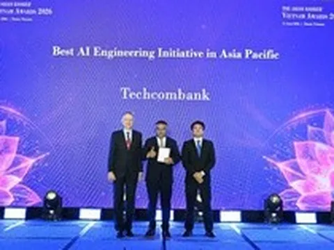Techcombank và Techcom Life ghi dấu ấn đậm nét tại đấu trường châu lục với 3 giải thưởng từ The Asian Banker 2026