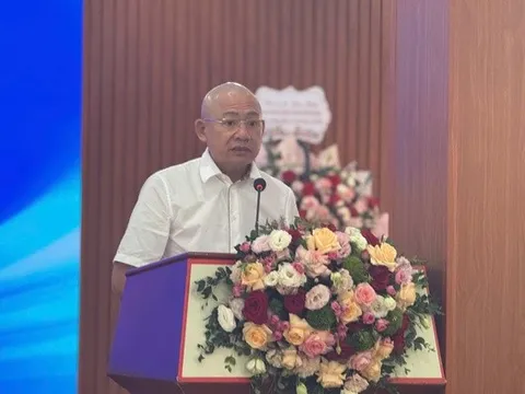 Ban điều hành Phân lân Văn Điển bị cổ đông lớn réo tên: “Sự hời hợt này là không thể chấp nhận được!”