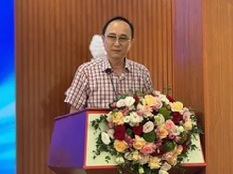 Lãnh đạo Phân lân Văn Điển nhận khuyết điểm việc chậm kế hoạch di dời nhà máy