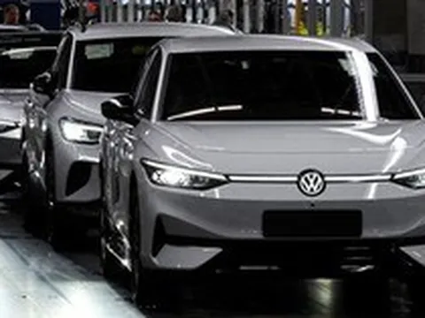 Cú sốc ngành ô tô: Sức ép lớn đến từ xe Trung Quốc buộc 'gã khổng lồ' nước Đức phải tính chuyện đóng cửa 4 nhà máy, sa thải 100.000 nhân sự