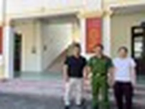 Công an điều tra số tiền 142.400.000 đồng chuyển tới tài khoản của Nguyễn Thu Loan SN 1992, người đàn ông SN 1982 ở phương Xuân Đỉnh được mời tới làm việc