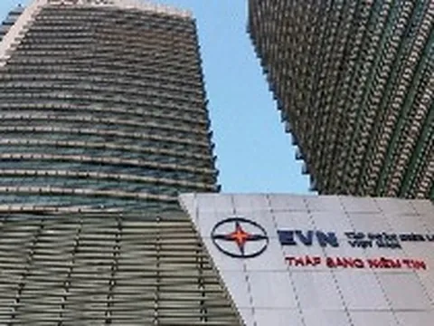 3.593 nhân viên công ty mẹ EVN nhận lương trung bình gần 480 triệu đồng/năm, đủ mua hơn ba cây vàng