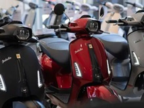 Đứng trên vai “ông lớn”, Xe điện MOVE nắm giữ cơ hội hay mạo hiểm?