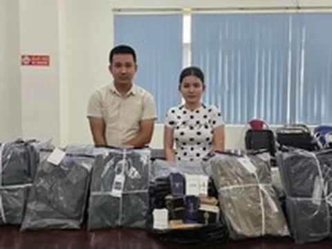Công an ập vào khám xét xưởng may, khởi tố vợ chồng Phan Thị Hà Ly, tịch thu 15.000 sản phẩm