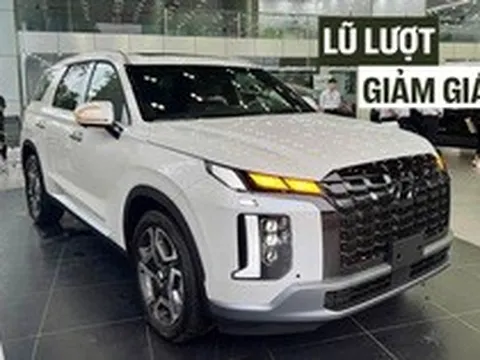 Hàng loạt xe đua giảm giá niêm yết tại Việt Nam: Giảm từ xe nhỏ như Sonet tới xe lớn như Palisade, có mẫu bớt cả trăm triệu đồng
