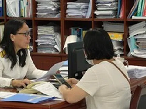 Từ hôm nay, quy định về người phụ thuộc áp dụng giảm trừ gia cảnh có thay đổi quan trọng, hàng triệu người nộp thuế lưu ý nếu không muốn lỡ quyền lợi