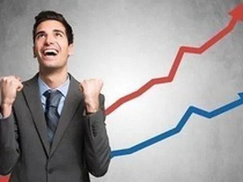 Một doanh nghiệp chốt trả cổ tức tiền mặt 50% ngay tháng 7, cổ phiếu lập tức tăng vọt