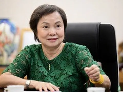 Sau 2 phiên giảm sàn, em trai Chủ tịch PNJ đăng ký mua vào 300.000 cổ phiếu