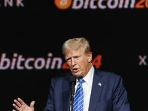 Ông Trump lên tiếng, Bitcoin phục hồi lên gần 63.500 USD sau cú sốc từ Strategy