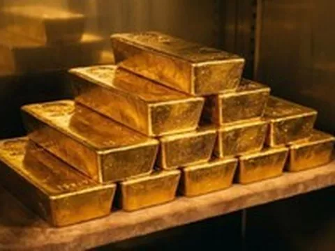 Quỹ “khổng lồ” vừa bán gần 3 tạ vàng trong 1 đêm