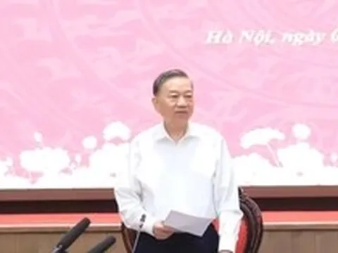 Dư địa tăng trưởng lớn nhất của Hà Nội chính là giải phóng các nguồn lực đang bị 'đóng băng'