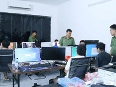 Kiểm tra nhà hộ dân ở Bắc Ninh, công an bắt giữ 11 người nước ngoài, thu 23 điện thoại, máy tính