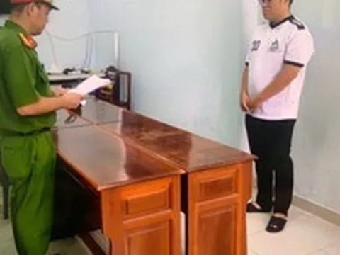 Khởi tố, bắt tạm giam Đặng Quang Vinh