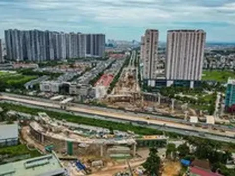 Hà Nội rào chắn nhiều đoạn Đại lộ Thăng Long đến hết năm 2026