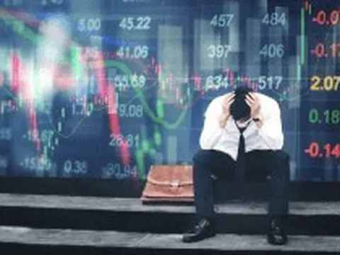Buồn của cổ đông PNJ: Bắt đáy lãi ngay 10%, nhưng hàng về tài khoản thì lỗ
