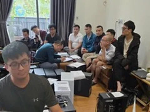 Hàng trăm cảnh sát ập vào khám xét tại 3 tỉnh thành, khởi tố Giám đốc Đào Quang Huy SN 1992