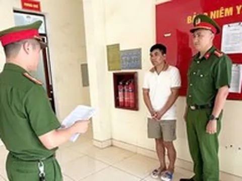 Thi hành lệnh bắt tạm giam Hoàng Đạo Tú SN 1983