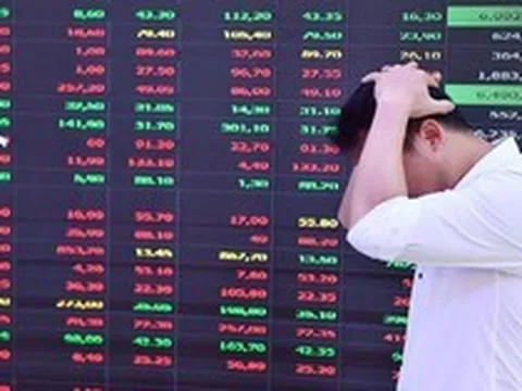 Cổ phiếu PNJ "thủng" đáy, xuống thấp nhất 15 tháng