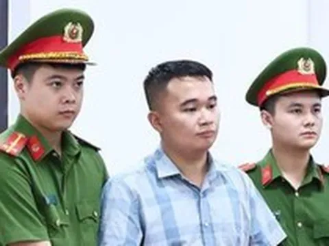 Vụ 147 điểm 10 môn Toán: Các bị can bị khởi tố về tội gì?