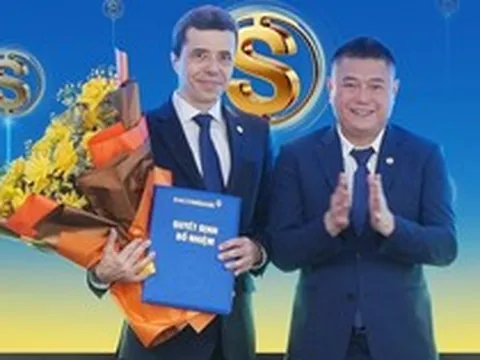 Chân dung tân Tổng Giám đốc Sacombank: Được bổ nhiệm làm CEO sau 3 tháng gia nhập ngân hàng và mối duyên công việc với ông Nguyễn Đức Thụy