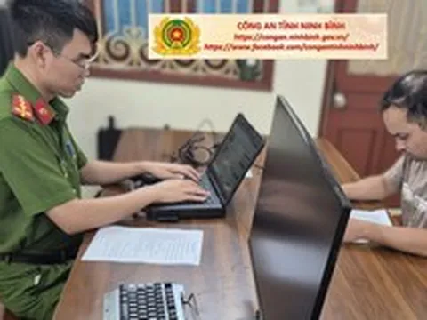 Bán 3500 đôi giày giả, Phạm Minh Tuấn SN 1990 bị bắt