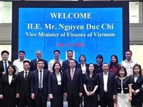 Bộ Tài chính sang Nhật trao đổi kinh nghiệm về phát triển thị trường chứng khoán