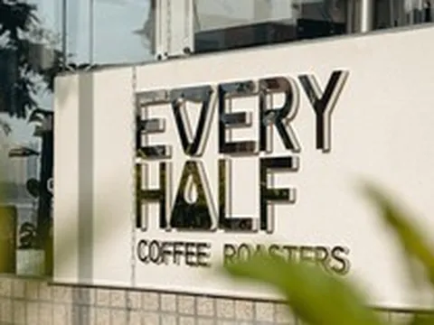 Every Half Coffee được rót thêm 8 triệu USD