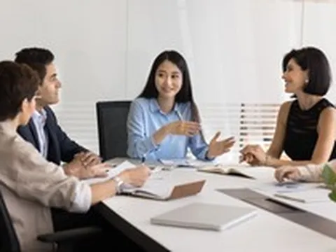 Quốc tế hóa và bài toán chuẩn bị đội ngũ lãnh đạo