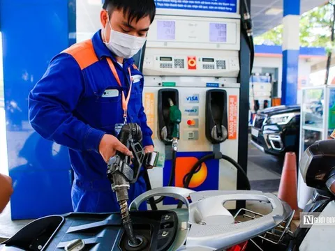 Hà Nội ban hành kịch bản ứng phó khủng hoảng nguồn cung xăng dầu