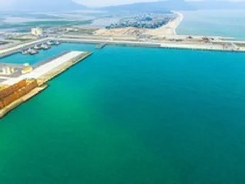 Phát hiện 248 khối bê tông nặng gần 3,5 triệu tấn từng được hạ xuống biển Việt Nam để xây siêu công trình 930 ha