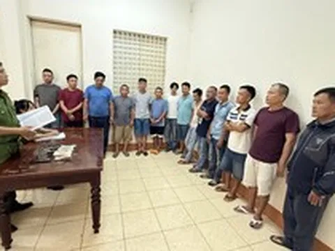 Khám xét nhiều địa điểm trải dọc 3 tỉnh thành, bắt Võ Văn Toàn 30 tuổi và 24 người liên quan 200 tỷ đồng