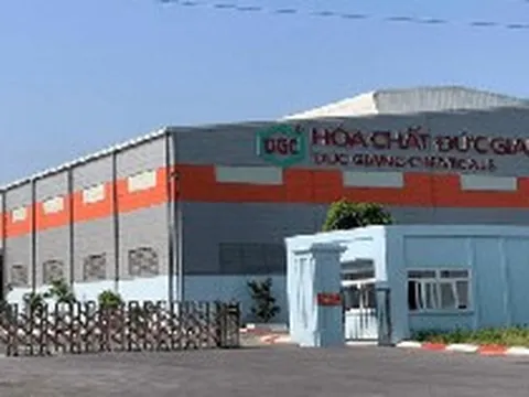 Hóa chất Đức Giang lùi tiến độ siêu dự án 12.000 tỷ, lý do là gì?