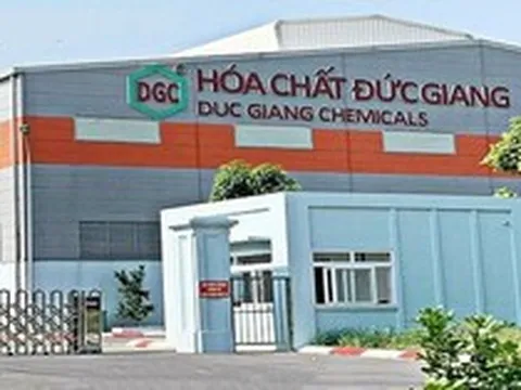 Hoá chất Đức Giang nêu lý do lùi tiến độ dự án 12.000 tỷ đồng