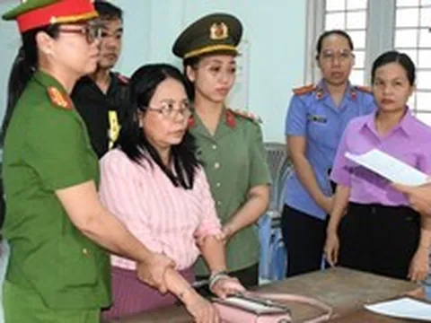 Bắt và khám xét nơi ở của cựu Giám đốc Trung tâm Văn hóa Cao Thị Ngọc Mai