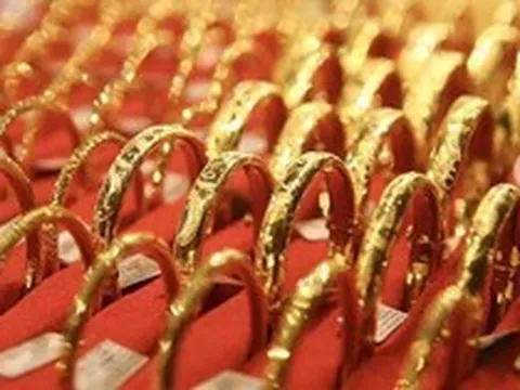Giá vàng SJC, vàng nhẫn ngày 18/7
